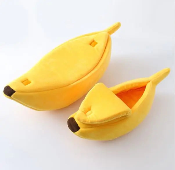 Keep Your Kitty Cozy: Banana Cat Bed!