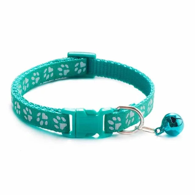 Jingle Bell Nylon Cat Collar: Keep Tabs on Your Feline Friend!