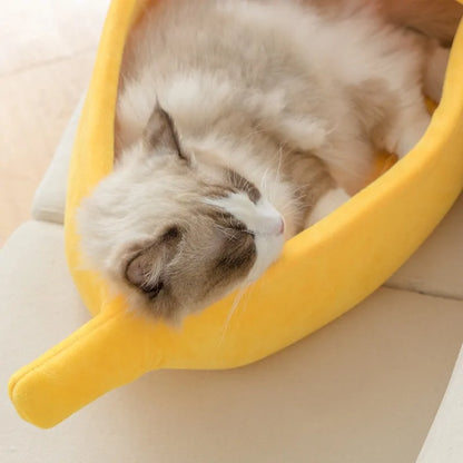 Keep Your Kitty Cozy: Banana Cat Bed!