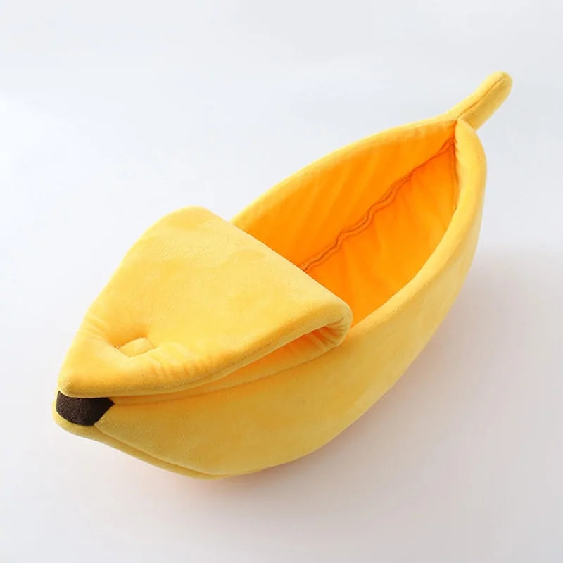 Keep Your Kitty Cozy: Banana Cat Bed!